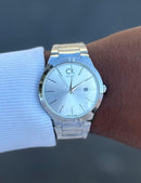 Relógio Masculino  CK Silver Classic – Minimalista, Elegante e Sofisticado
