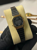 Relógio Digital Vintage Unissex em Aço Inoxidável – Estilo Retrô com Alarme, Calendário e Resistênte à Água
