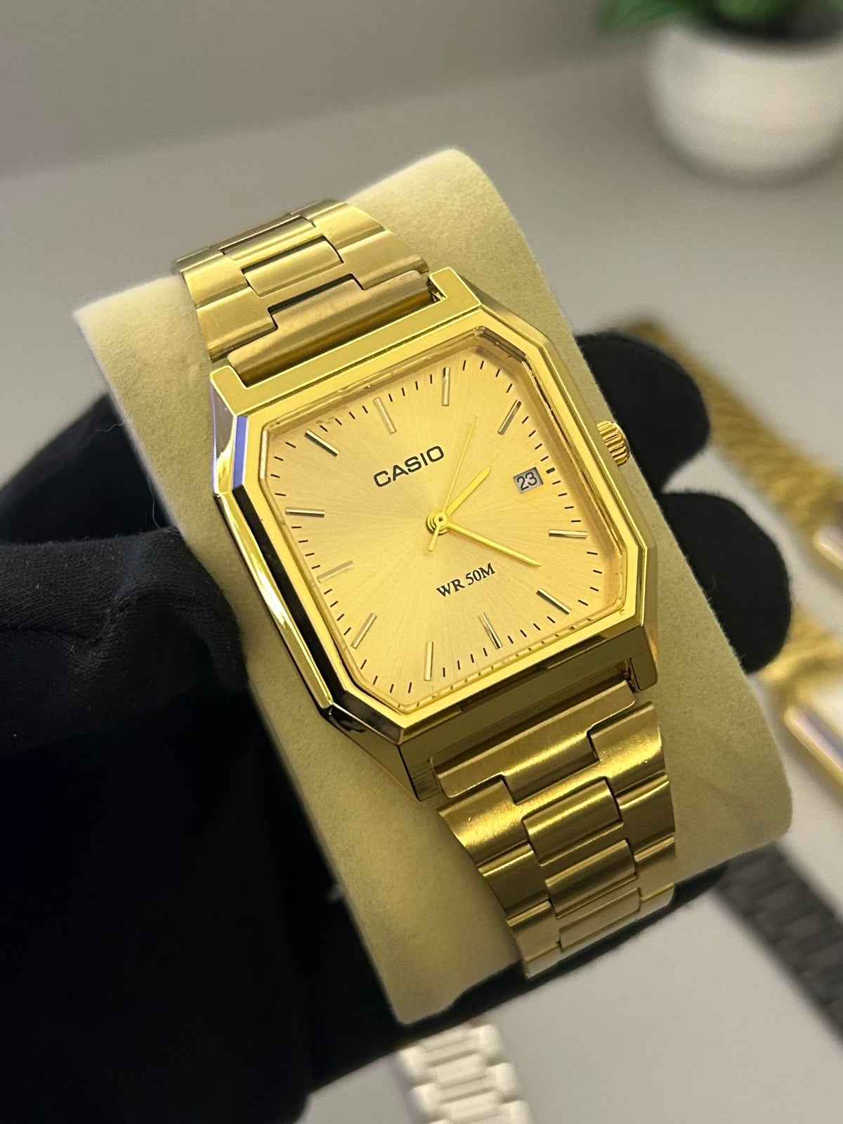 Casio Standard Analógico Octogonal Aço Inoxidável