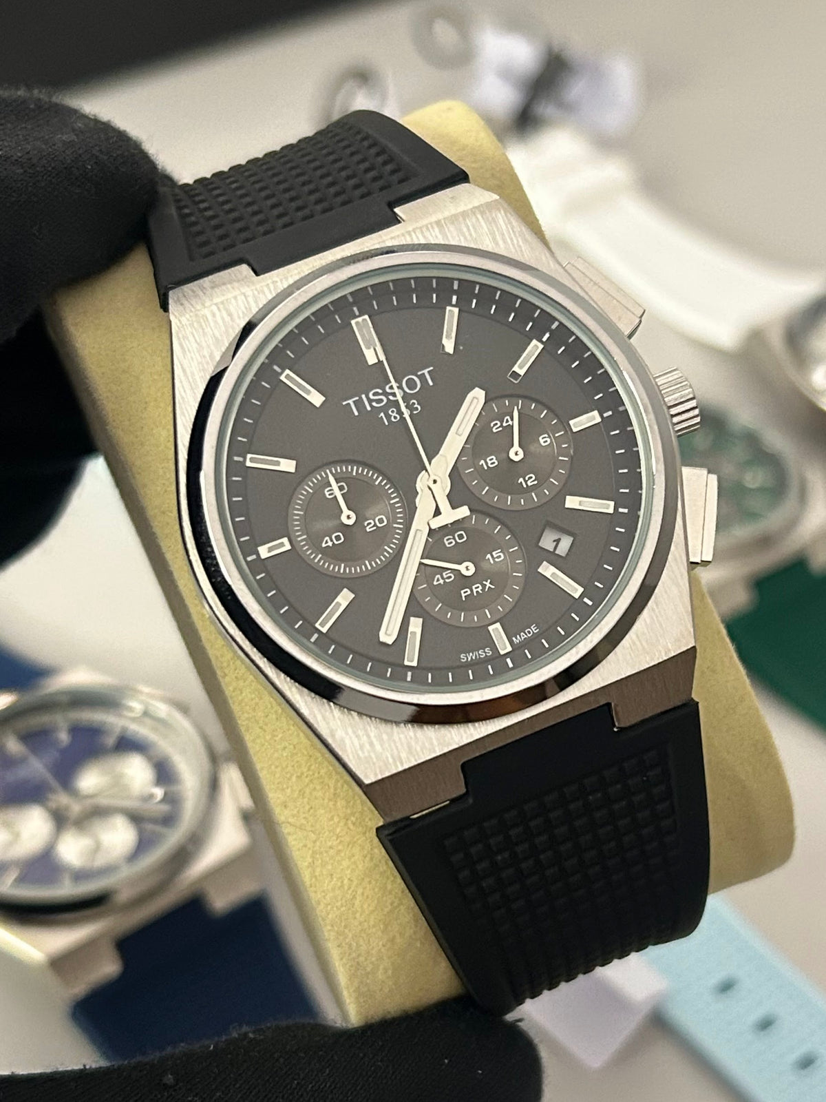 Relógio Tissot PRX Chronograph Pulseira de Borracha