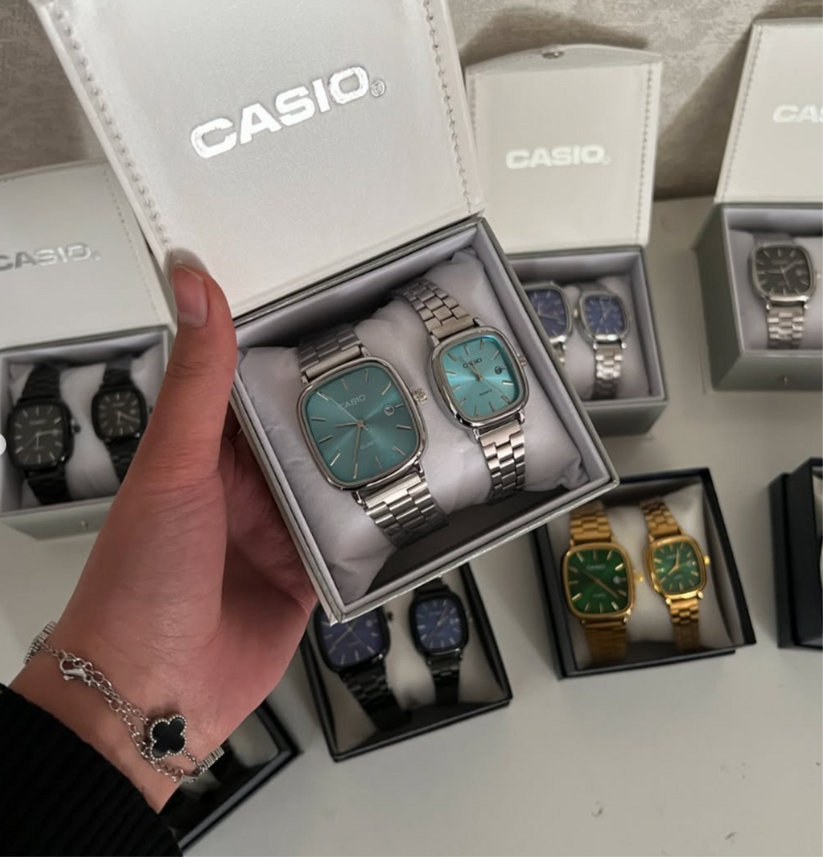Kit Casal Relógios  Vintage Promoção