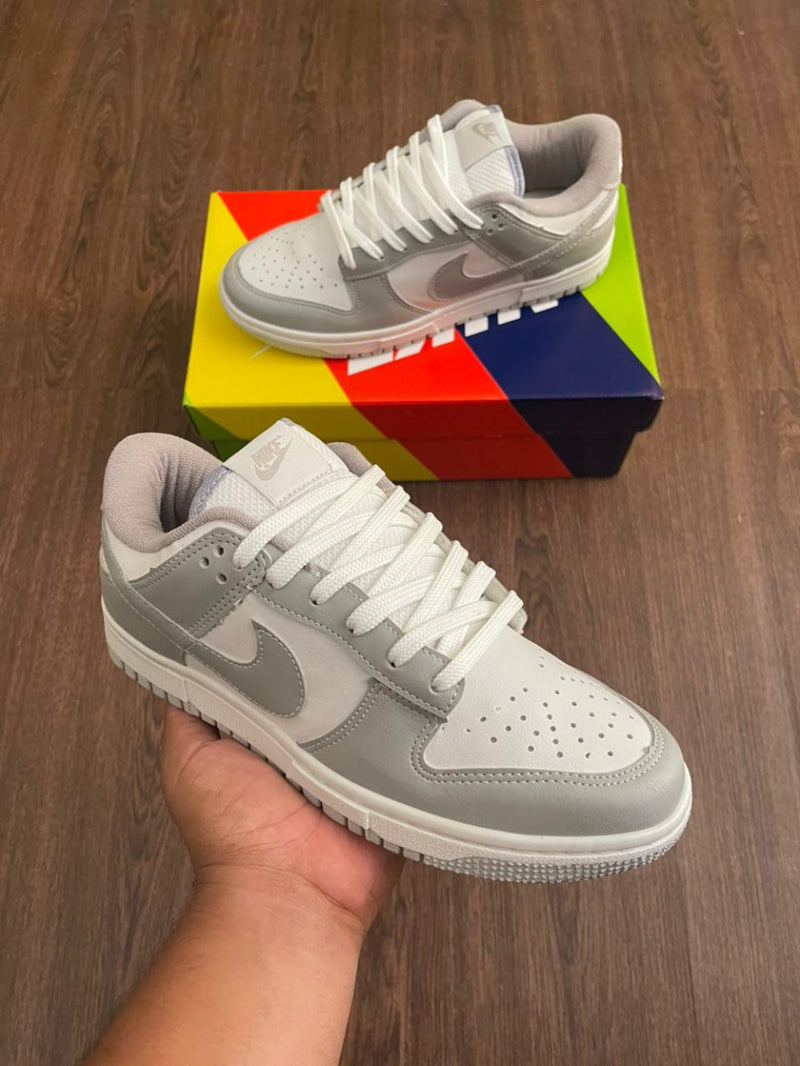TÊNIS DUNK LOW - BRANCO CINZA